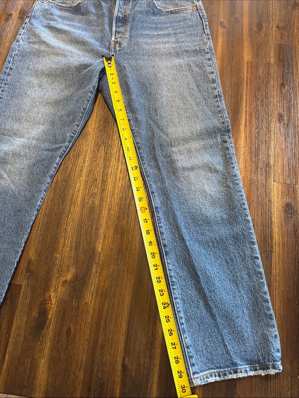 Classic Women’s Levi 501 Blue Denim Jeans - Picture 6 of 7